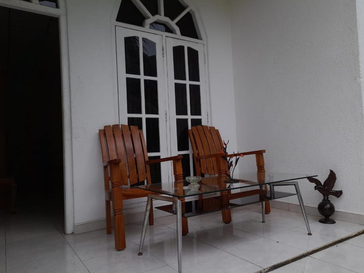 Hellen Homestay Negombo Exterior foto